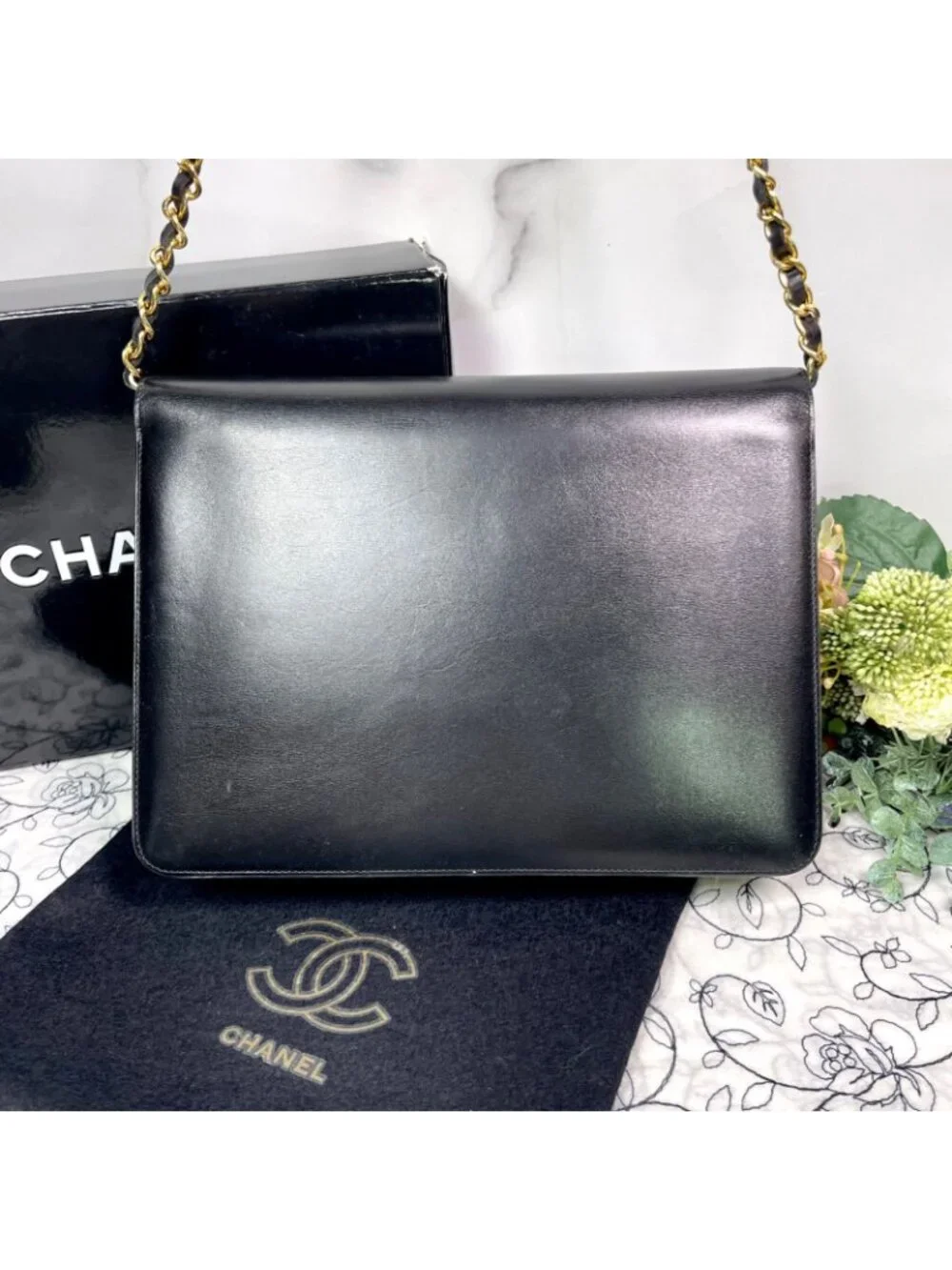 Chanel Vintage Chain Shoulder Bag
